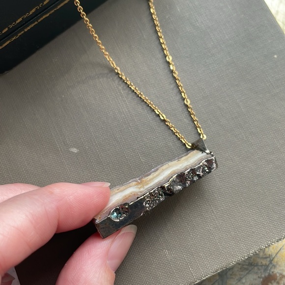 Geo Necklace - Picture 4 of 6